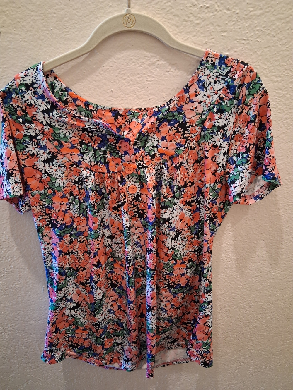 Women's Floral Button-Front Blouse in Coral and Green